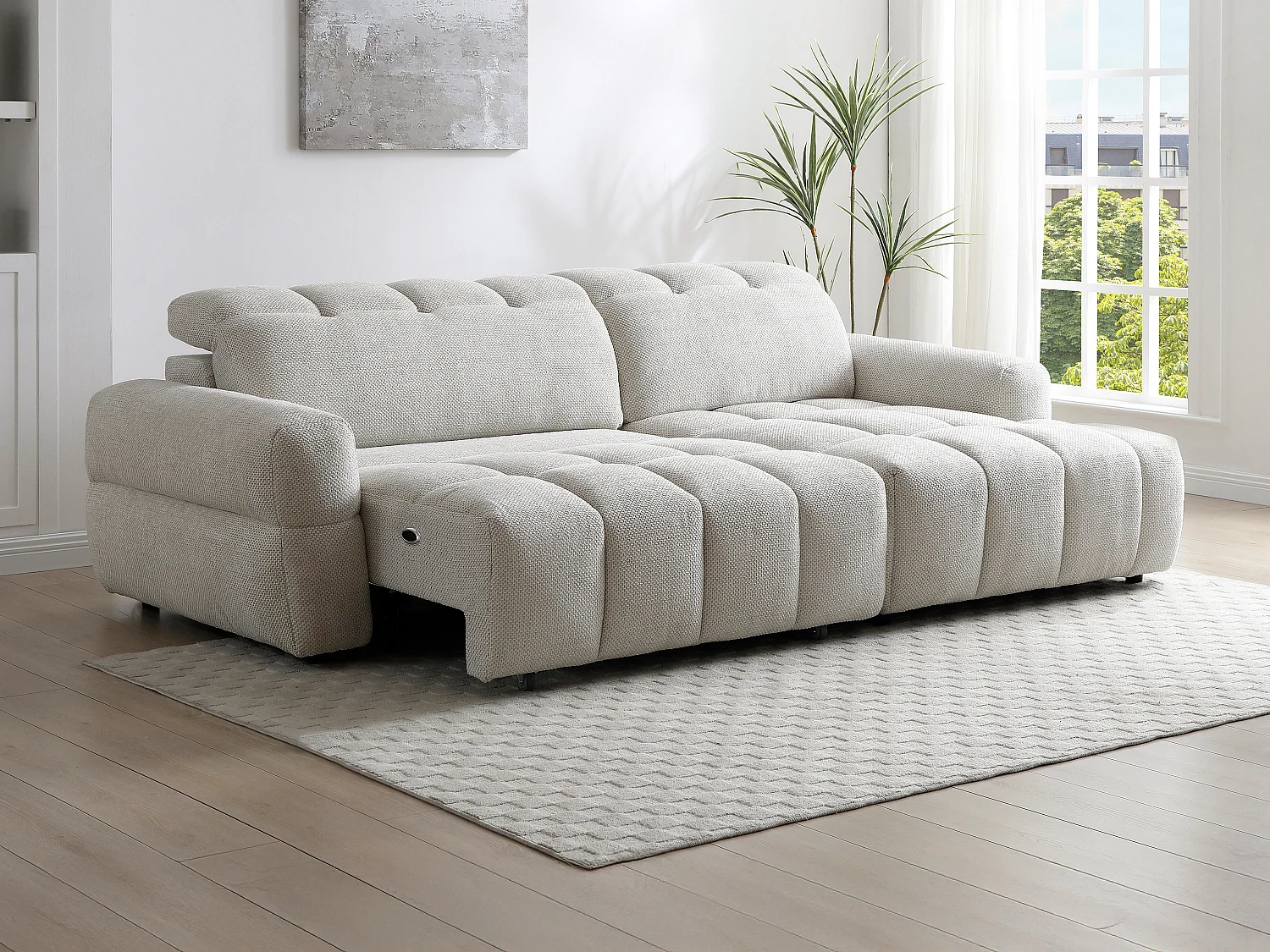 Canapé d'angle droit relax avec assise coulissante électrique en tissu beige CARIALA