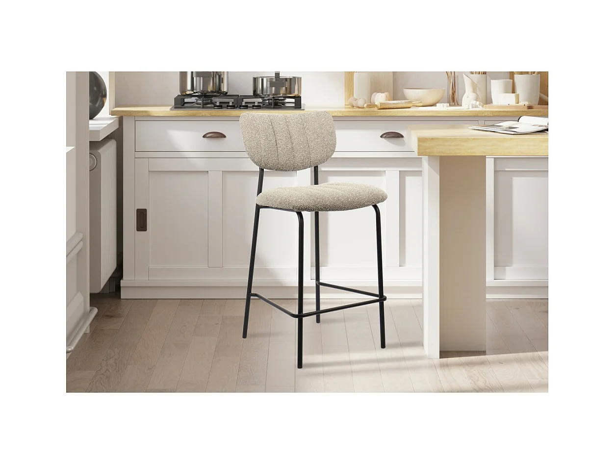 Cadeira de balcão VENTURA – Tecido marrom – Pés de metal preto – Altura 97 cm – Estilo design/industrial