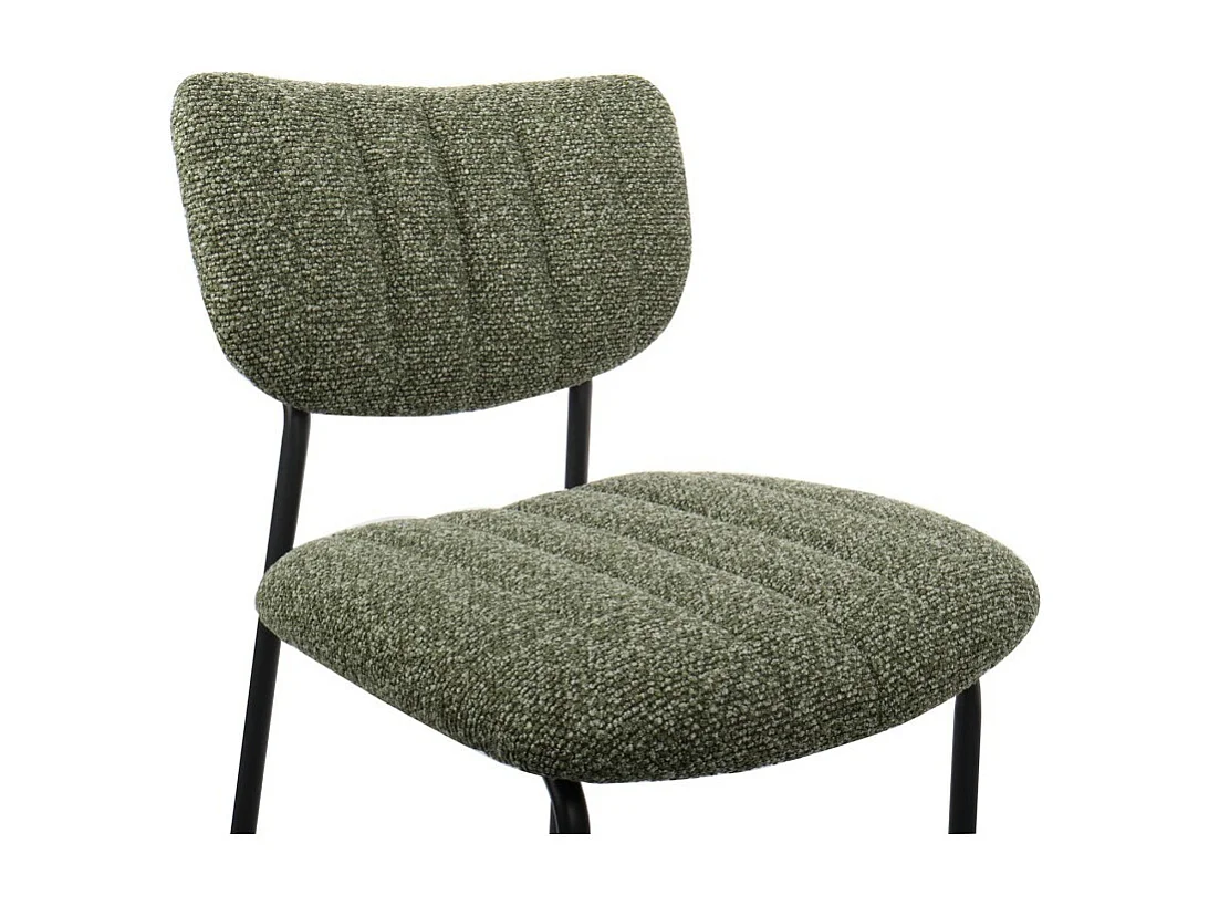 Cadeira de balcão VENTURA – Tecido verde sálvia – Pés em metal preto – Altura 97 cm – Estilo design/industrial