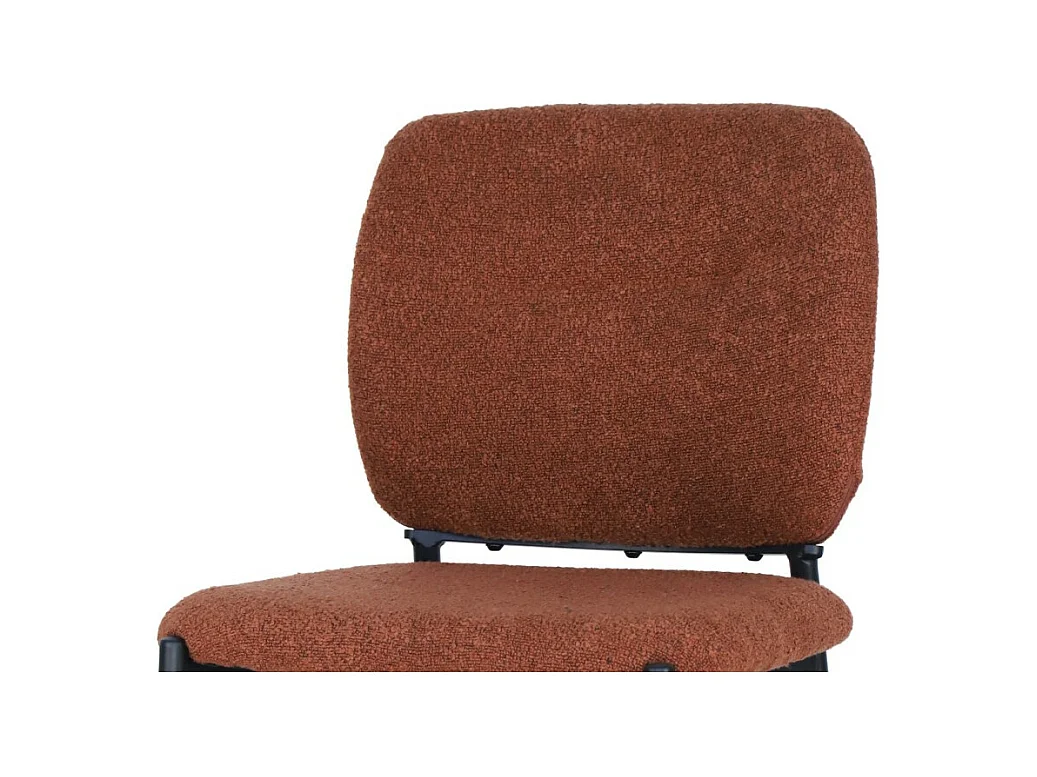 Cadeira de balcão RITA – Tecido marrom ferrugem – Pés de metal preto – Altura 99 cm – Estilo design/industrial