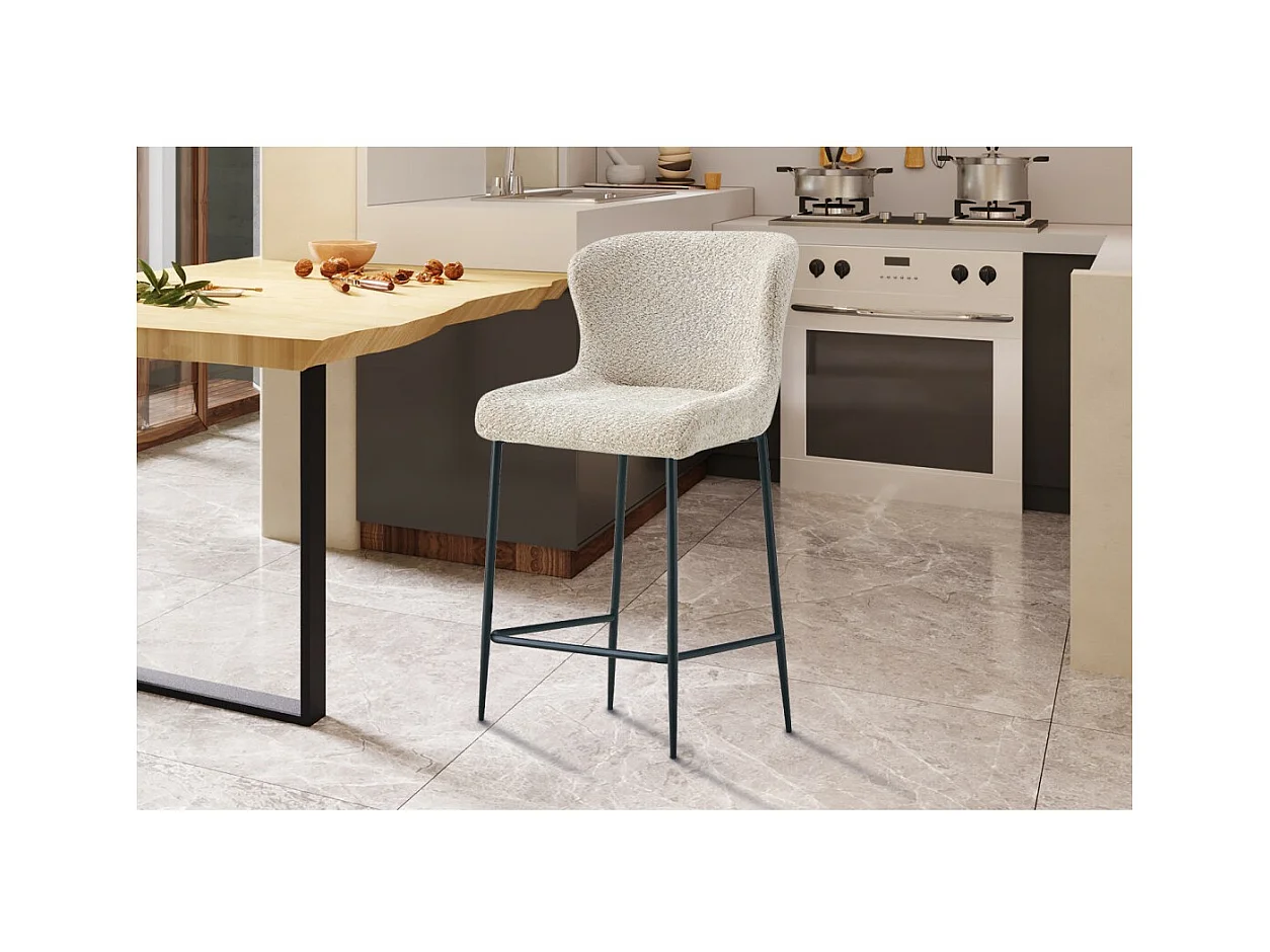 Counterstoel LISE – Beige bouclé stof – Zwarte metalen poten - Design/industriële stijl