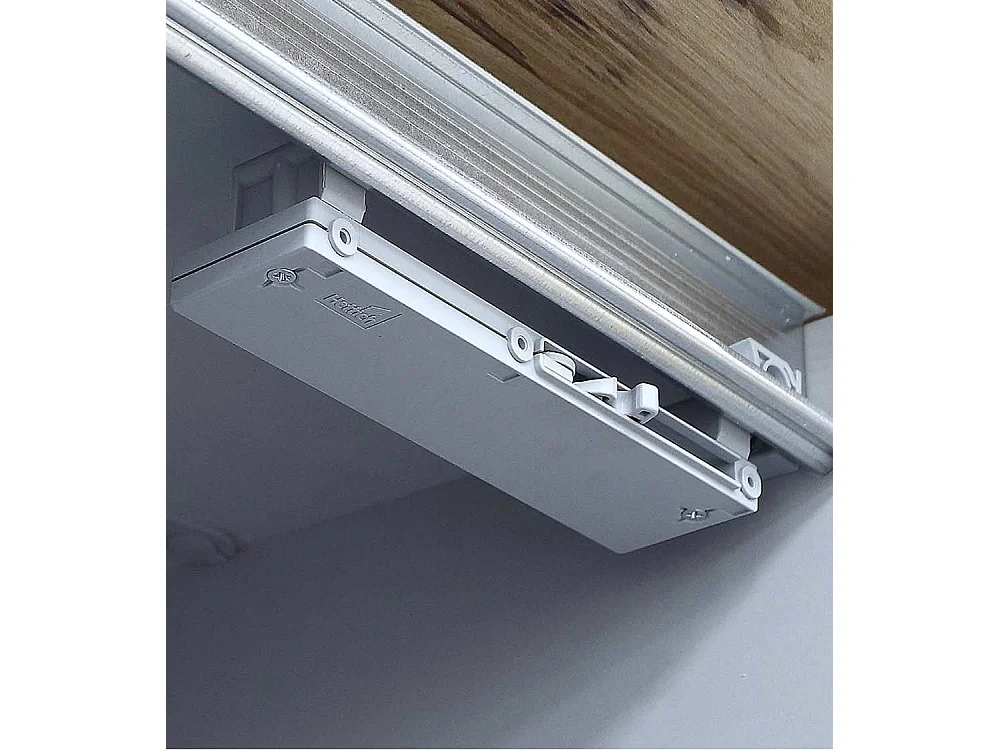 Pack de 2 frenos para puertas correderas de 2x18x6 cm en color gris para armarios Winter