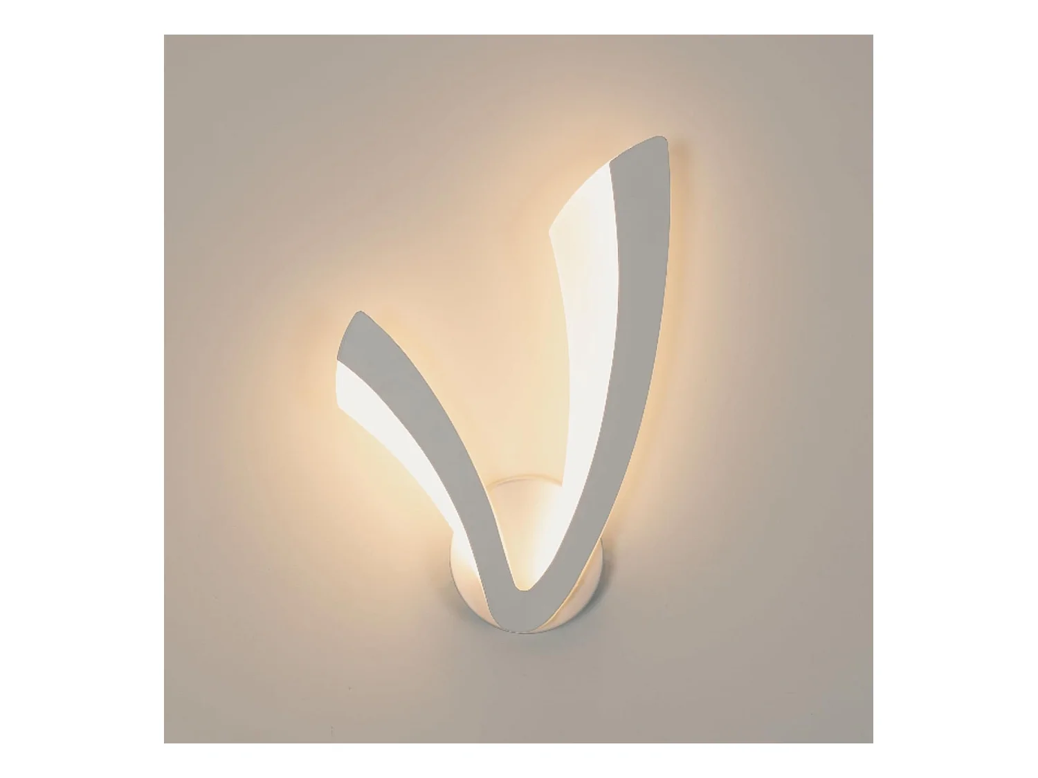 Applique Murale LED Moderne 12W, Luminaire Mural en Acrylique Forme de V, Éclairage Chaleureux 3000K pour Chambre, Salon, Couloirs