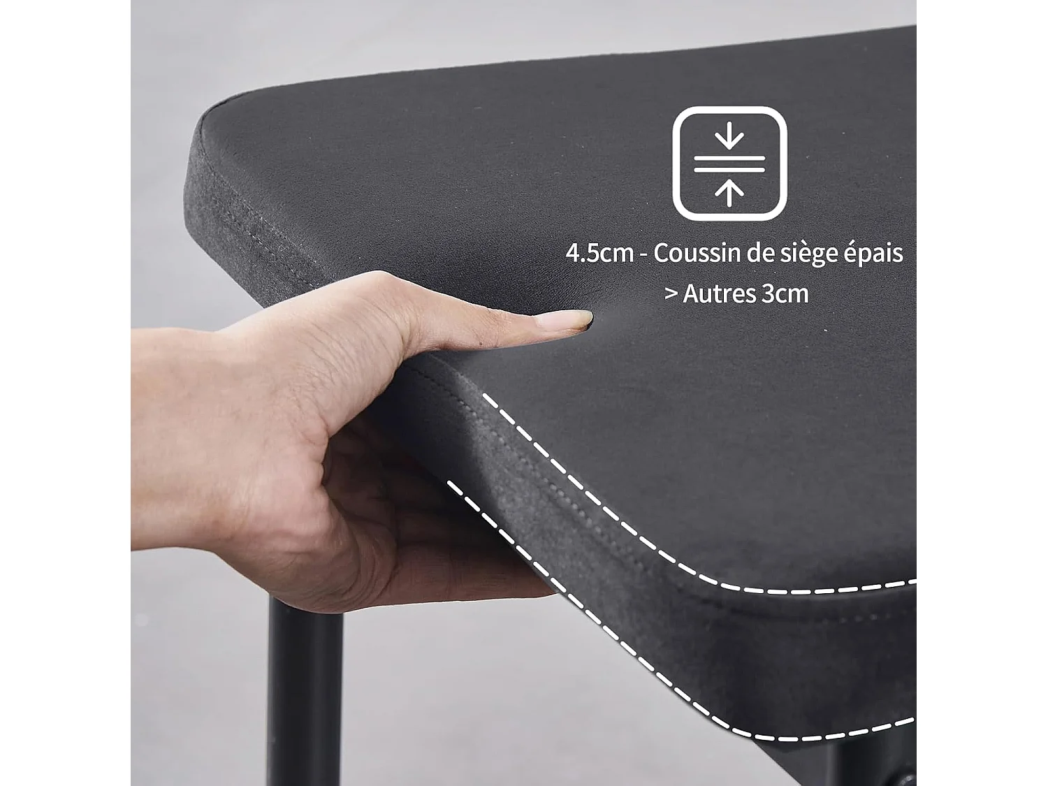 Lot de 4 Chaises Scandinaves en Velours Cadre en métal avec Dossier pour Salon, Cuisine, Salle à Manger (4, Noir)