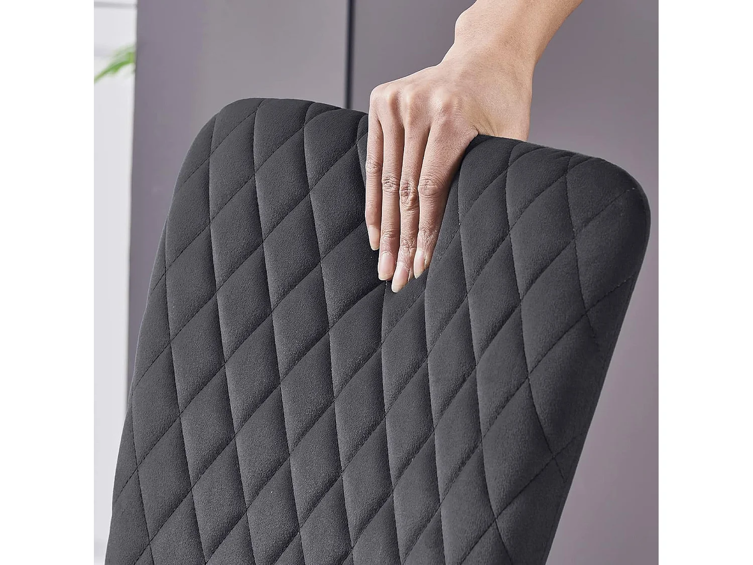 Lot de 4 Chaises Scandinaves en Velours Cadre en métal avec Dossier pour Salon, Cuisine, Salle à Manger (4, Noir)