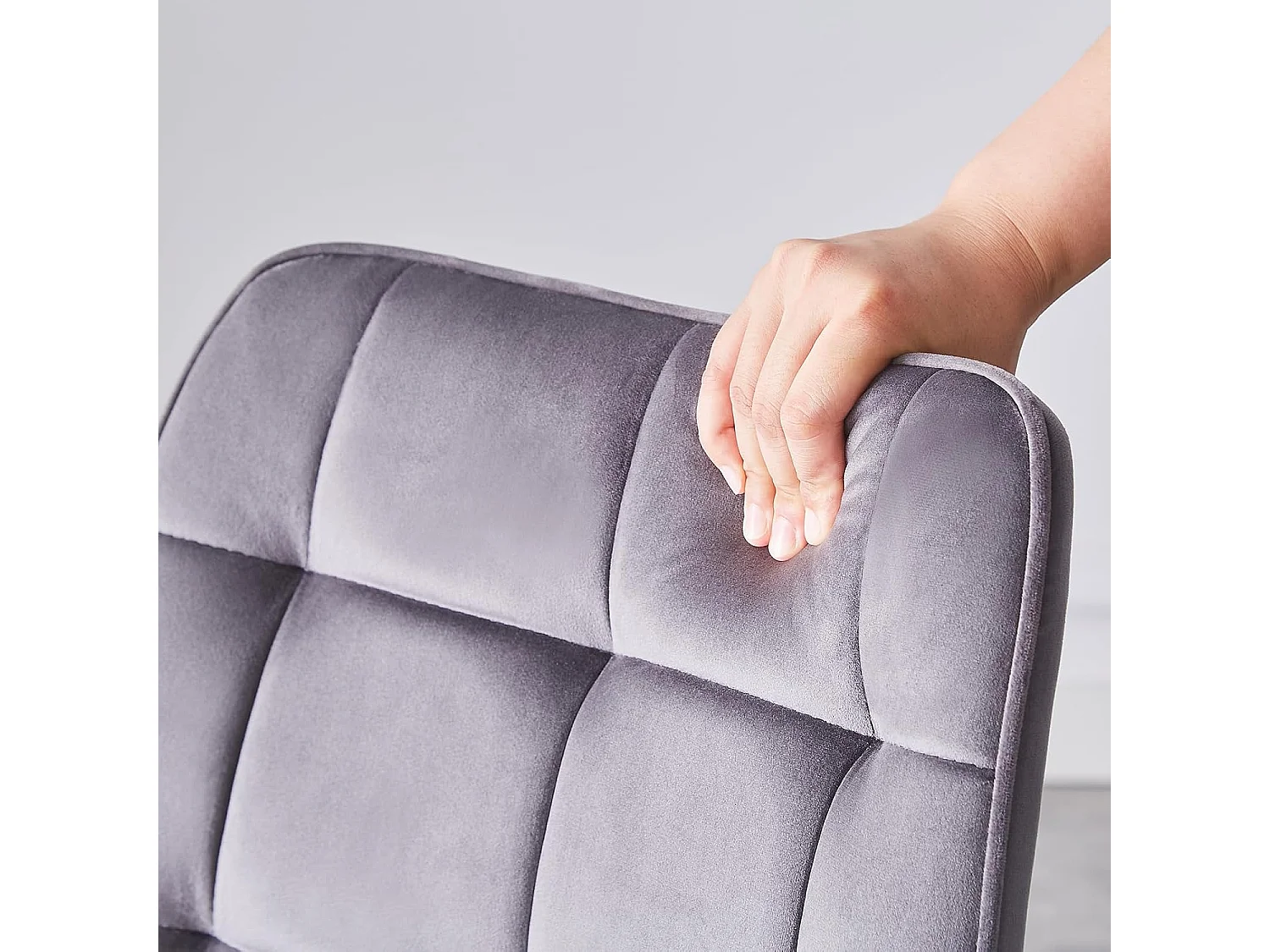 Lot de 2 Chaises en Velours Scandinaves avec Dossier à Motifs carrés, siège rembourés Souples et épais, pour Bureau, Cuisine, Salon, Salle de réception (2, Girs)