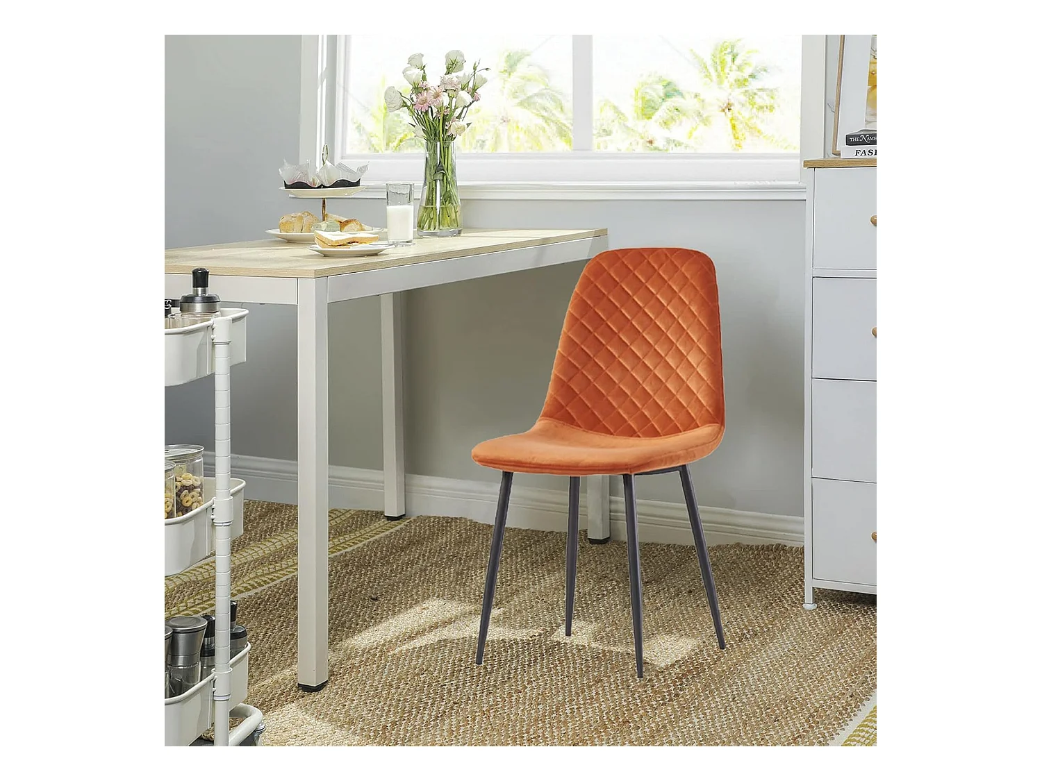 Lot de 4 Chaises Oranges Scandinaves, Chaises de Salle à Manger avec Dossier, Siège en Velours, Pieds en Métal pour Salon,Salle de Cuisine (4, Orange Velours)