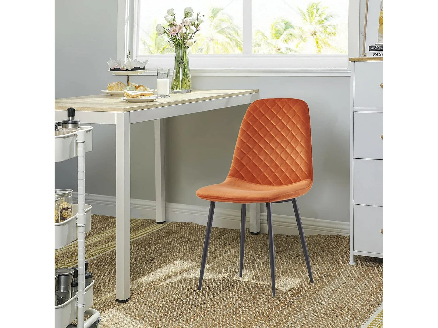 Lot de 4 Chaises Oranges Scandinaves, Chaises de Salle à Manger avec Dossier, Siège en Velours, Pieds en Métal pour Salon,Salle de Cuisine (4, Orange Velours)