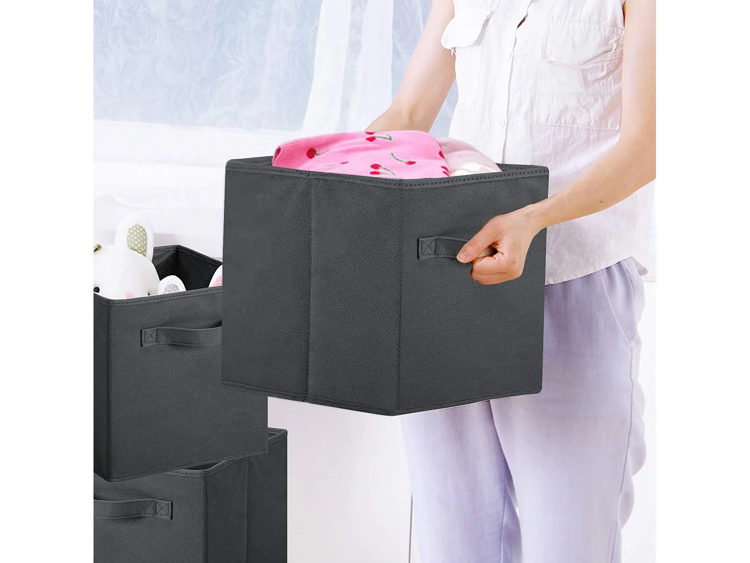 Lot de 4 Boîtes de Rangement en Toile Pliable, non tissée, Paniers de Rangement avec Poignées, 27 x 27 x 28 cm-pour vêtements, livres, jouets (Noir)