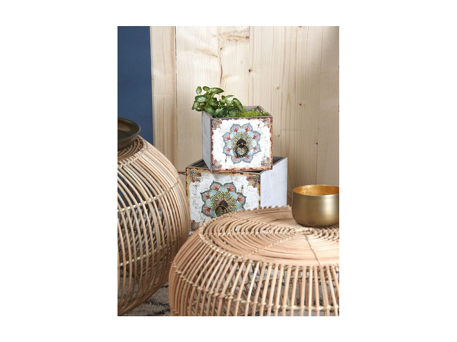 Lot de 3 photophores ronds en métal noir – Intérieur doré, bronze et argent