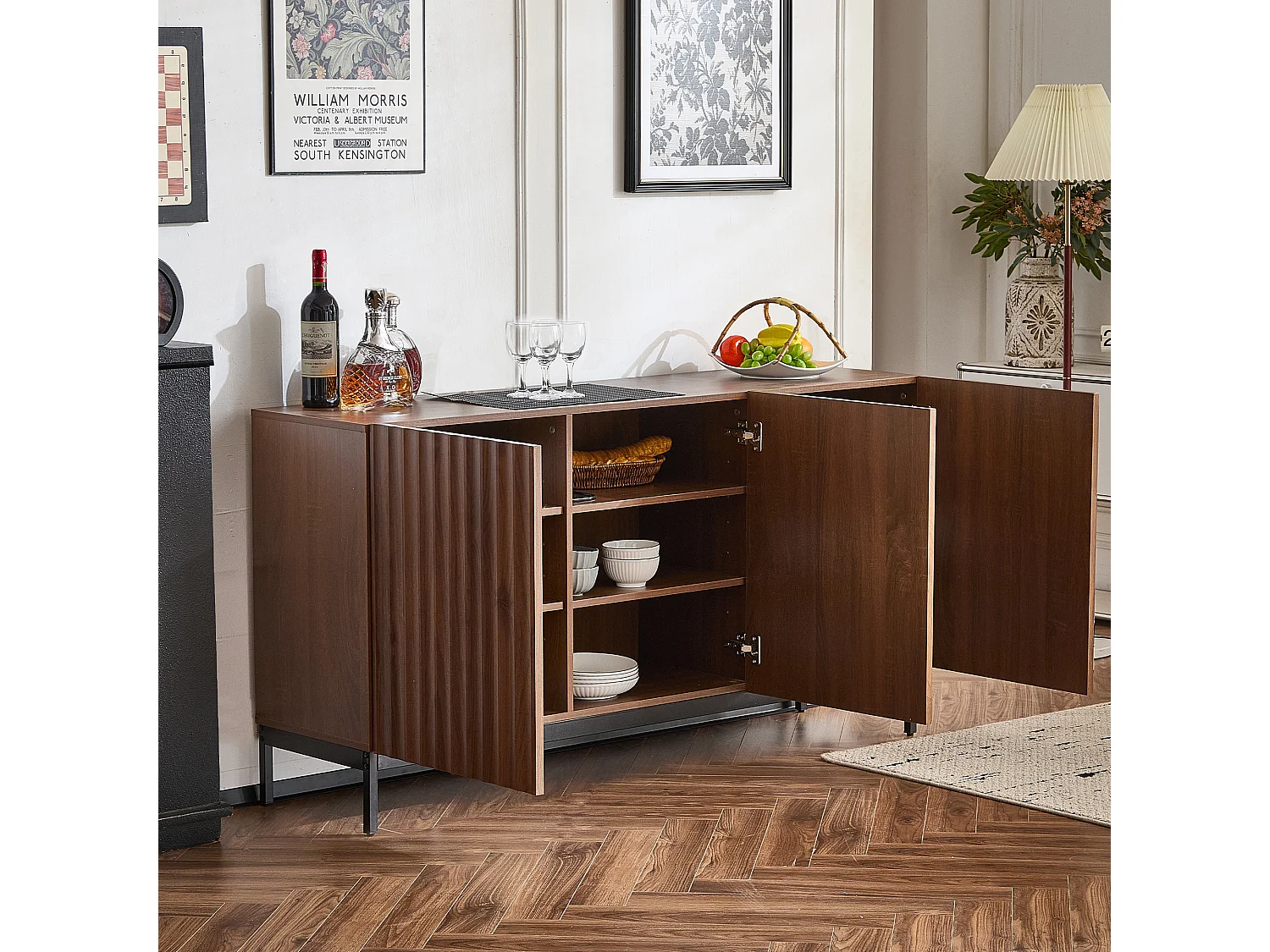 Moderne Anrichte 150×40×80 cm - mit 3 Türen - braun