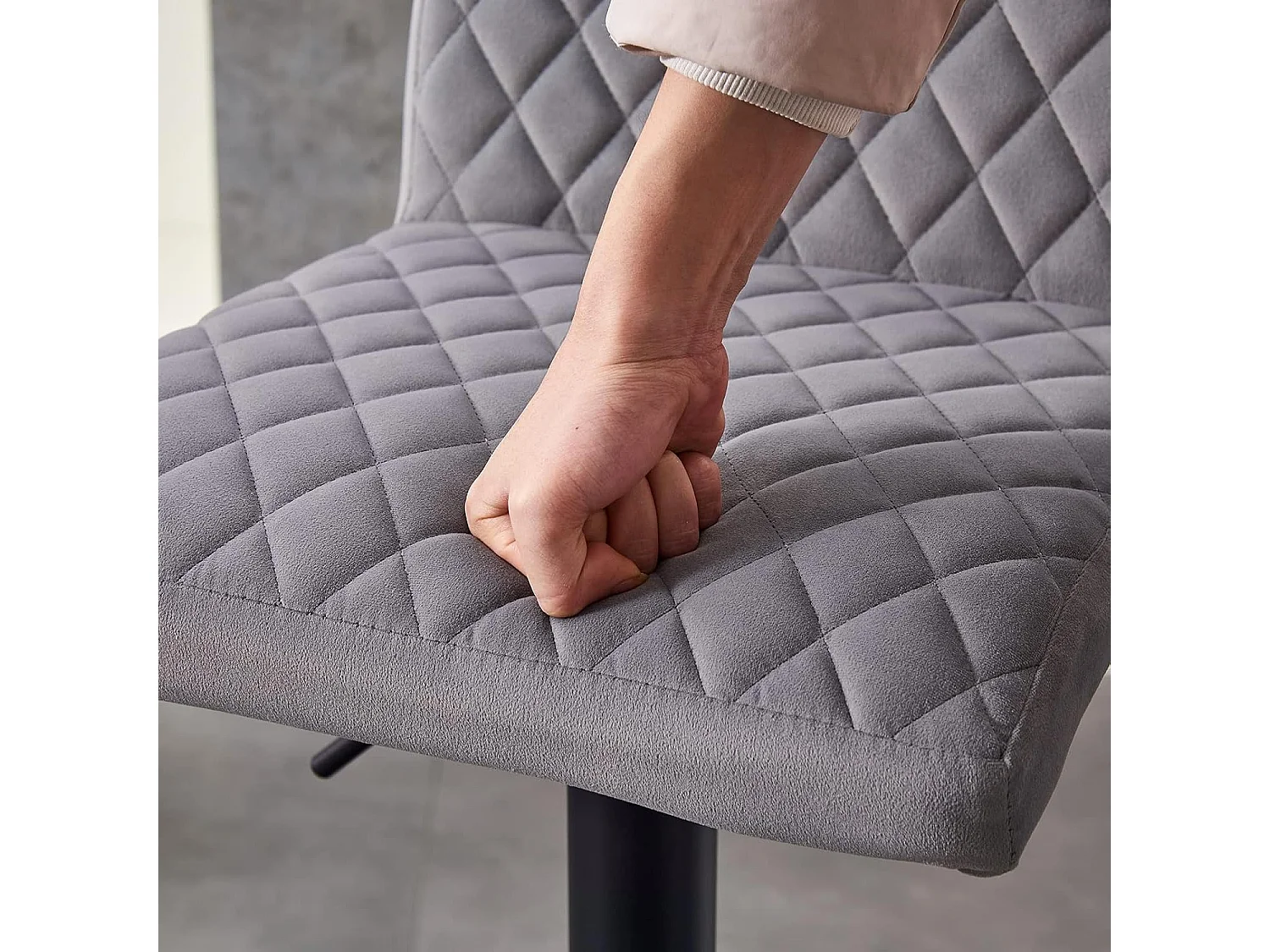 Lot de 2 Tabourets de Bar avec Dossier,Hauteur Réglable ,Repose-Pieds,360° Rotation, pour Bistrots,Bar ou Bureau (2, Gris)