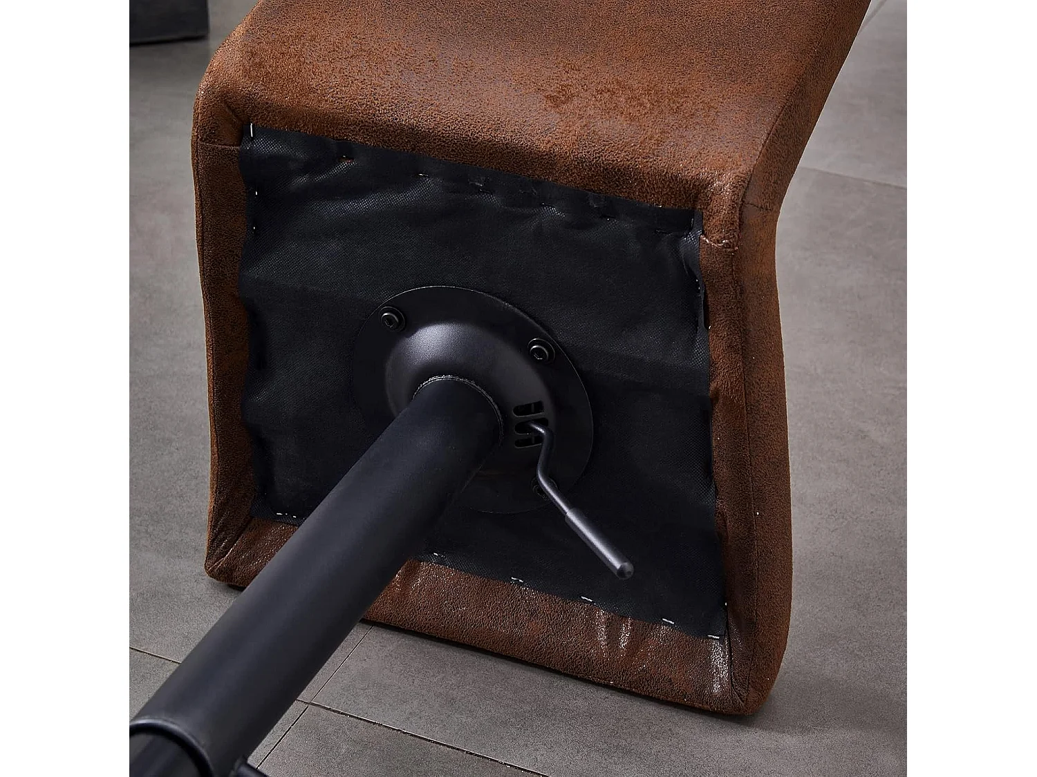 Lot de 2 Tabourets de Bar avec Dossier,Hauteur Réglable ,Repose-Pieds,360° Rotation, pour Bistrots,Bar ou Bureau (2, Brun Cuir)