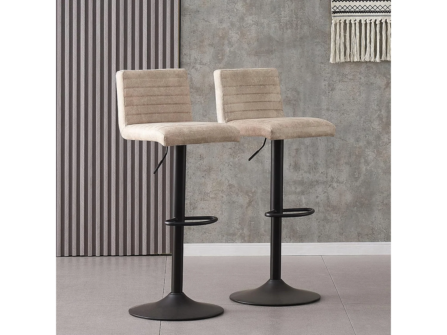 Lot de 2 Tabourets de Bar avec Dossier,Hauteur Réglable ,Repose-Pieds,360° Rotation, pour Bistrots,Bar ou Bureau (2, Beige Cuir)