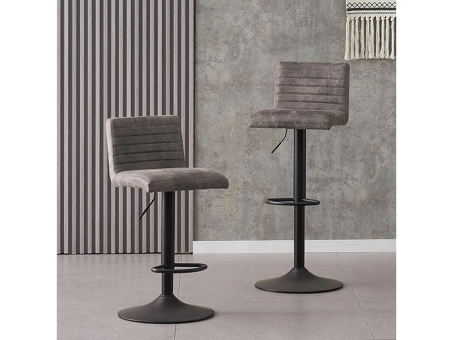 Lot de 2 Tabourets de Bar avec Dossier,Hauteur Réglable ,Repose-Pieds,360° Rotation, pour Bistrots,Bar ou Bureau (2, Gris Cuir)