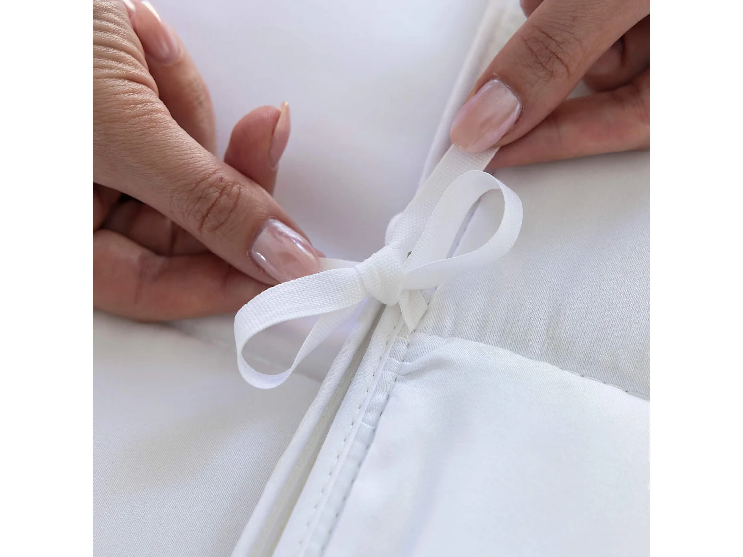 Couette 4 saisons anti-acariens et anti-bactériens 140x200 cm