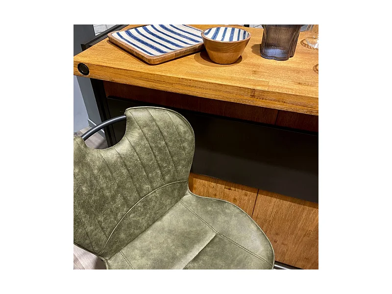 Lot 2 chaises bar microfibre vert effet vieilli pieds métal – WILLY 2