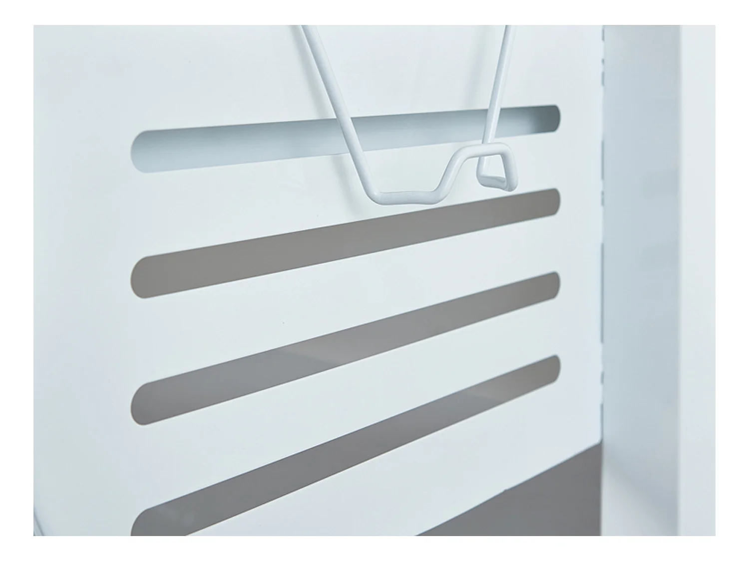 Bureau inclinable avec 1 tiroir bois laqué blanc - Dim : 110 x 68 x 55/78 cm