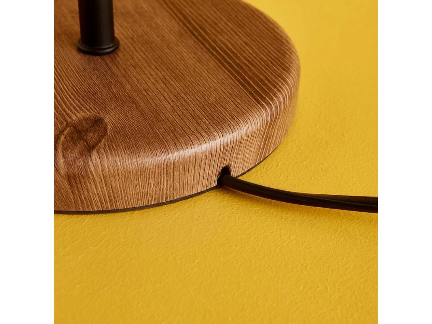 Table basse ronde podium bois noyer et blanc 90cm AGNES