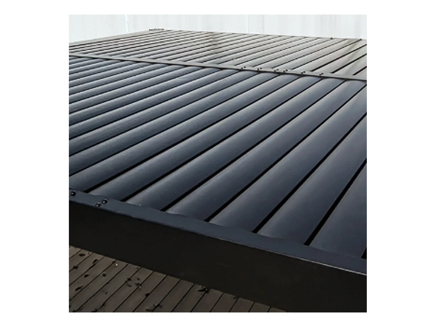 Pergola bioclimatique 4x3m structure et lames en aluminium gris anthracite NAXOS