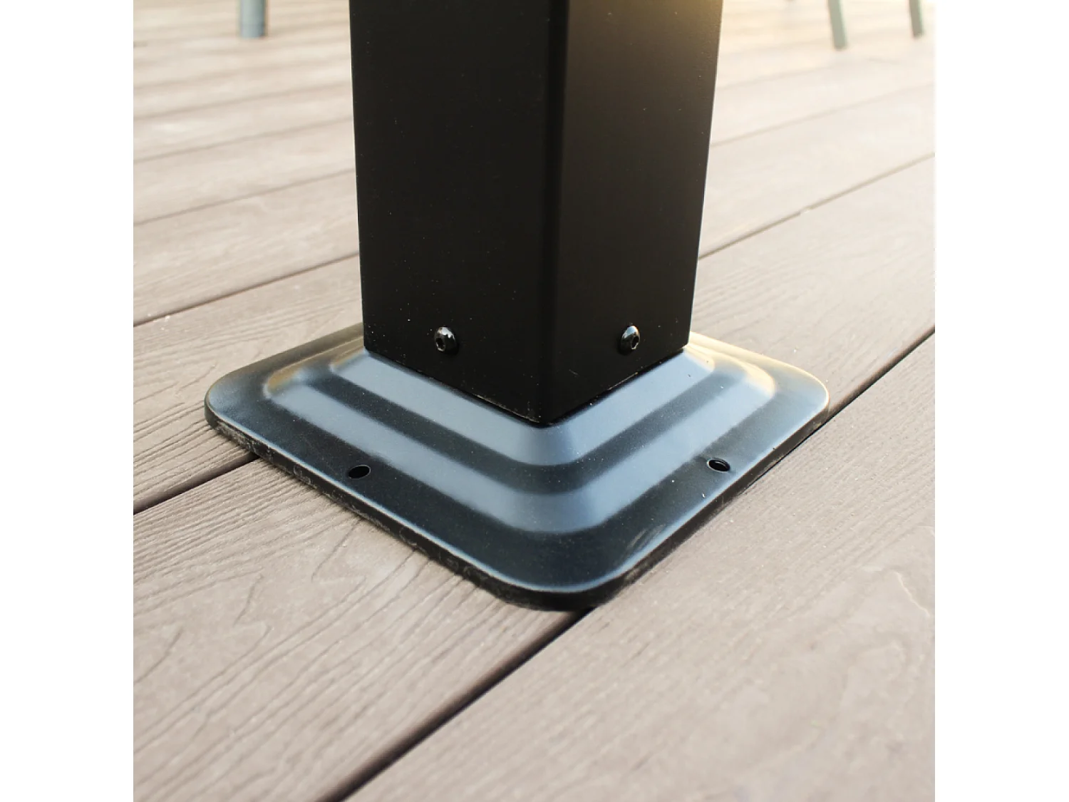 Bioklimatische pergola 3x3m van antracietgrijs aluminium HYDRA