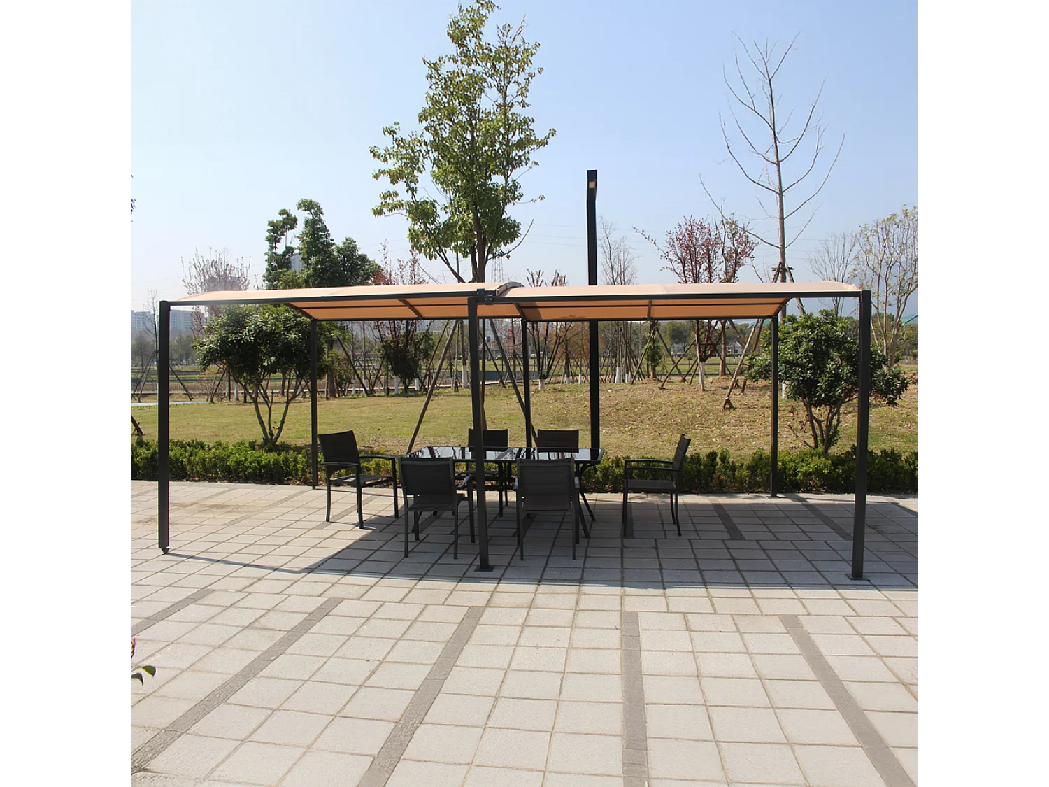 Pérgola Deslizante Extensível e Garagem 9m² a 16m² Cinza e Bege ICARIA