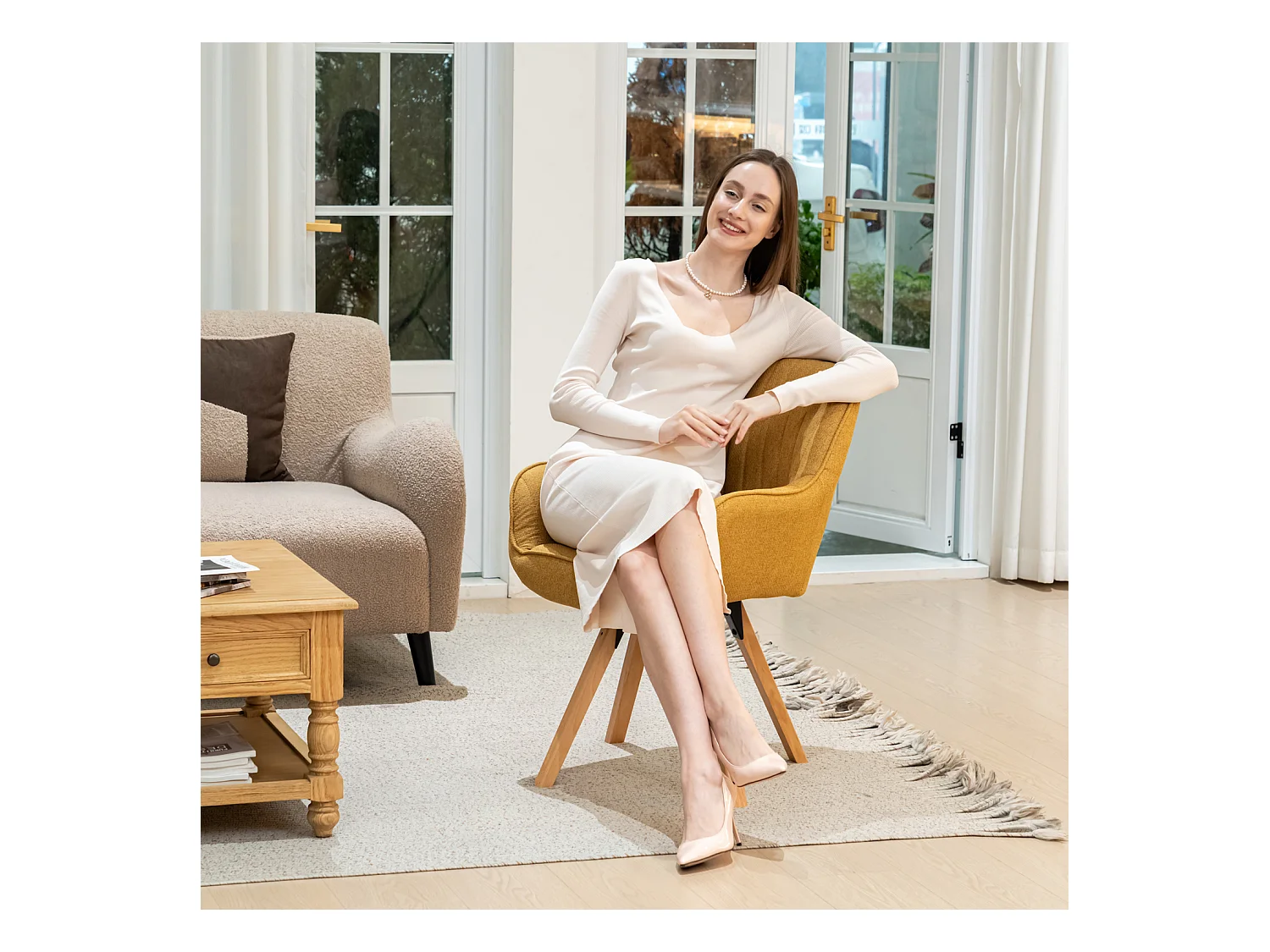 Fauteuil pivotant en tissu style scandinave pied en bois de hêtre,CARSON