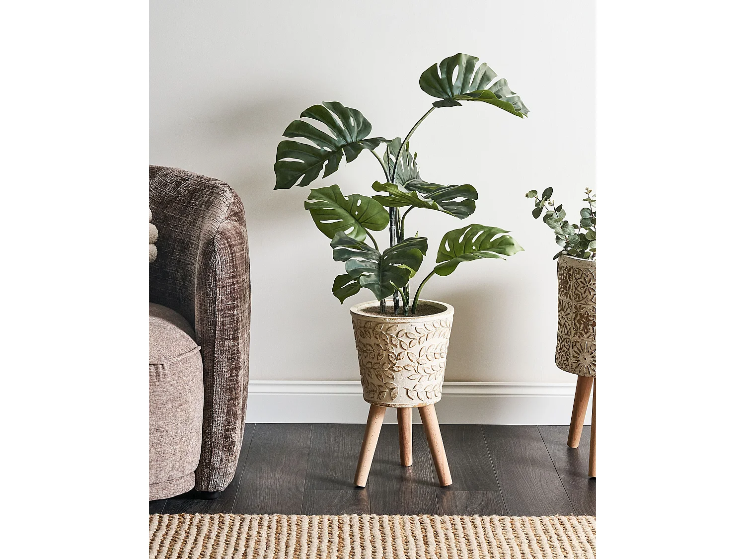 Cache-pot sur pied ALIARTOS 26 cm Blanc cassé