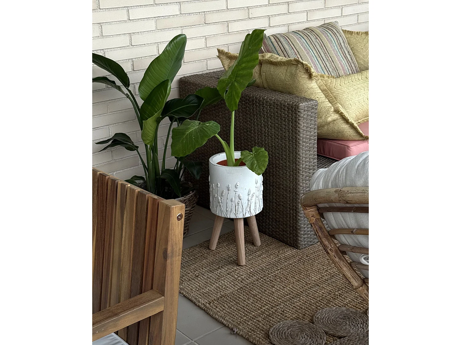 Blumentopf mit Beinen JANINA Keramik 24 cm Cremeweiss
