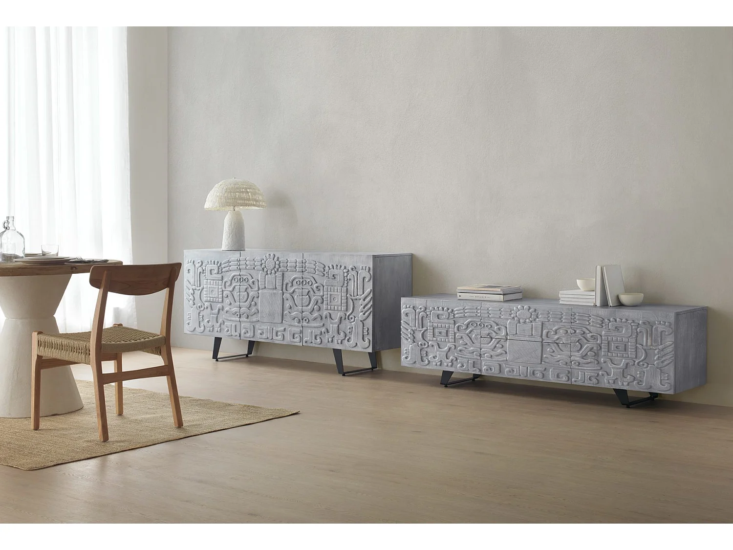 Meuble TV 2 portes et 2 tiroirs gris en bois de manguier