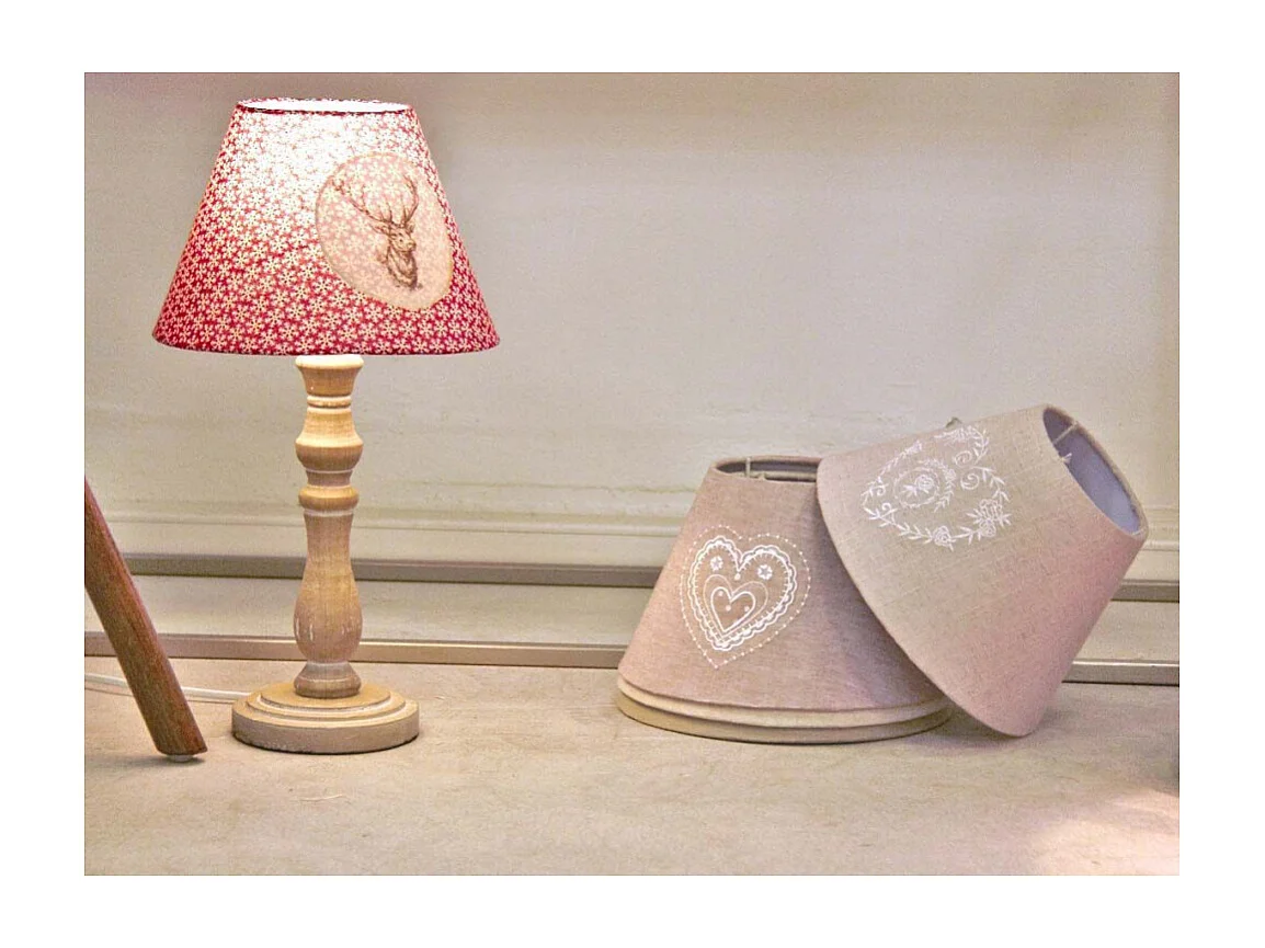 Lampe à poser en bois et coton rouge Lot de 2