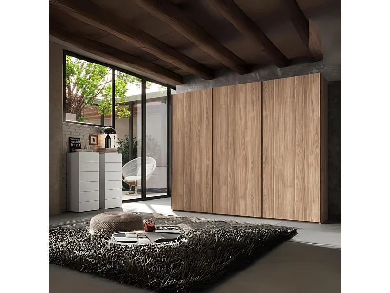 Armadio tre ante scorrevoli in legno noce america Step 276x67x250h