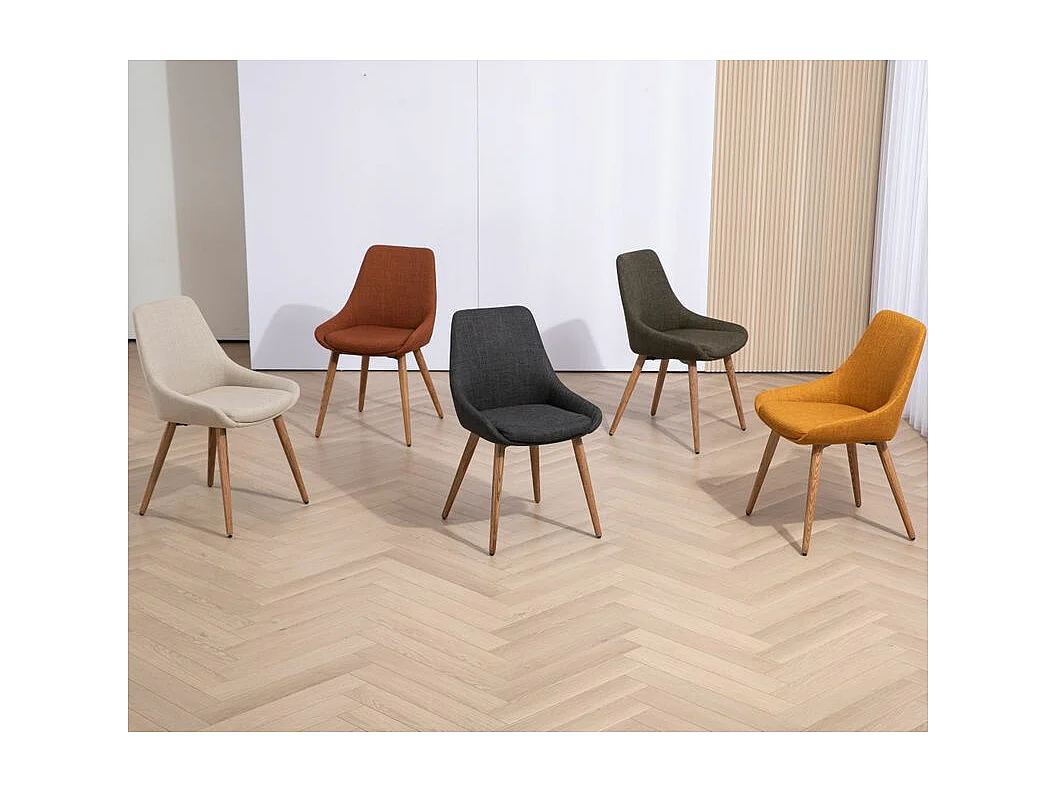 Chaise repas tissu ocre pieds chêne foncé BARI