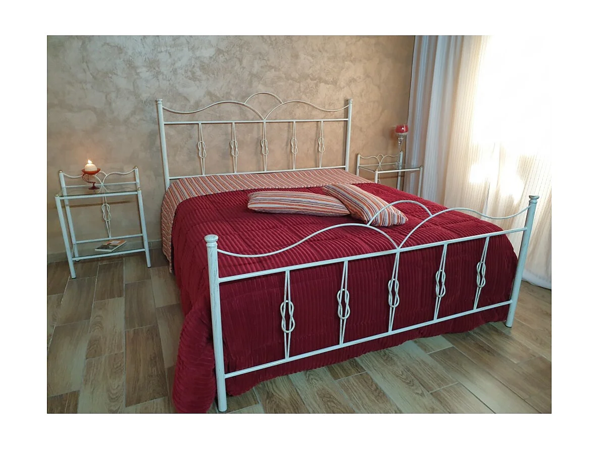 Letto matrimoniale ferro battuto Primula colore bianco oro