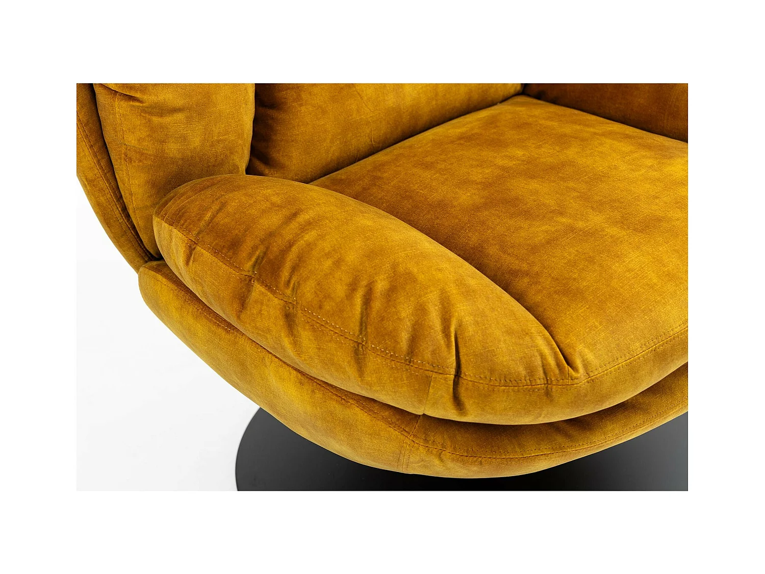 Fauteuil pivotant en velours ocre TOPI