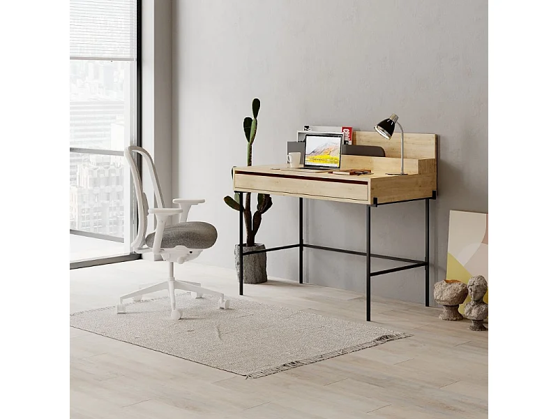 Scrivania rovere con dettagli antracite e gambe nere Leila 110x60x101