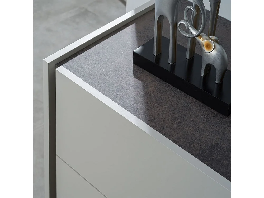 Camera da letto Mirelle: eleganza e funzionalità per il tuo relax