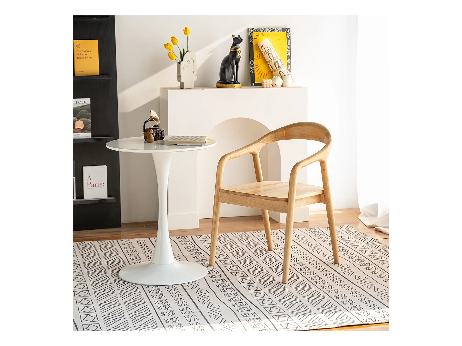 Chaise repas avec accoudoirs en frêne naturel OLGA