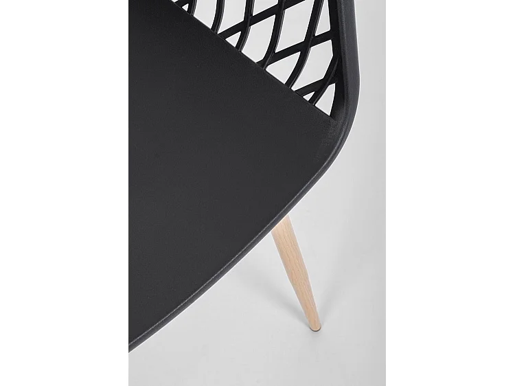 Lot de 4 chaises en polypropylène noir avec pieds en métal - OPTIK