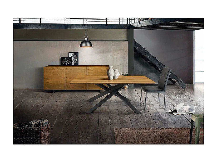 Table en chêne massif noueux, pieds en métal noir, 160x90 cm - PARIOLI