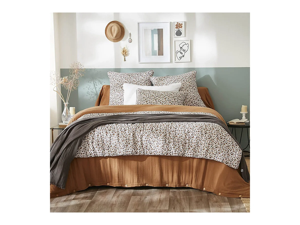 SOLENE - Coussin Déhoussable 45x45cm Gaze de Coton Imprimé Tâcheté Brun