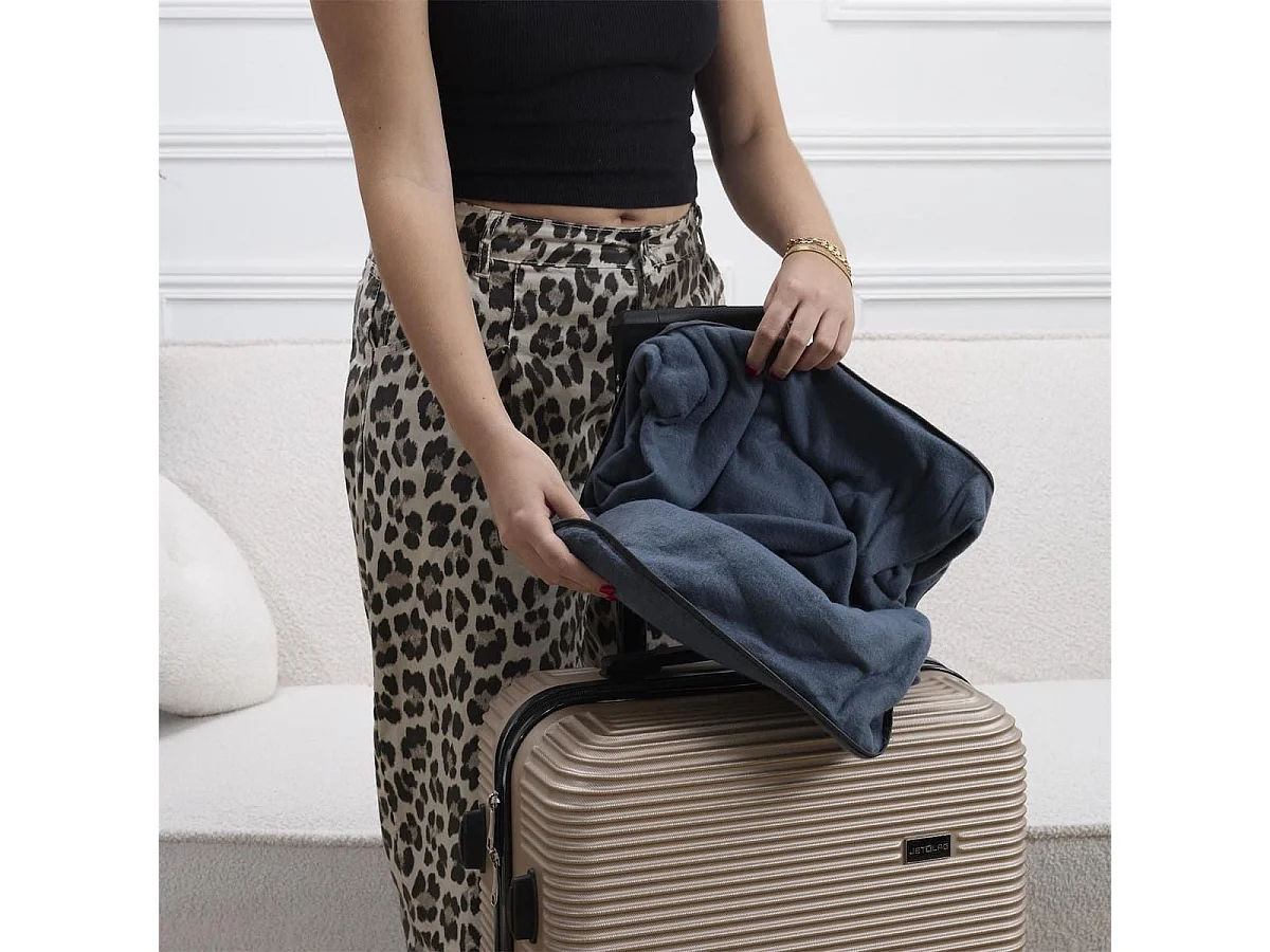 Plaid polaire de voyage 120x150cm polyester gris anthracite avec les bords surpiqués + Housse de transport - COSYAIR