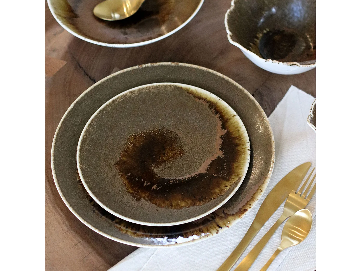 Ogo Living - Lot 6 Assiettes Plates Saturne 27cm En Porcelaine Marron