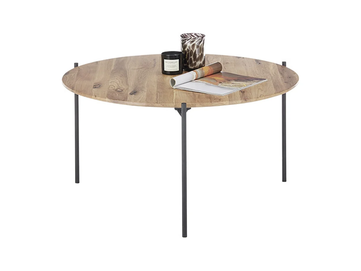 Table basse en bois coloris chêne massif, pieds en métal noir - Longueur 74 x Hauteur 38 x Profondeur 74 cm