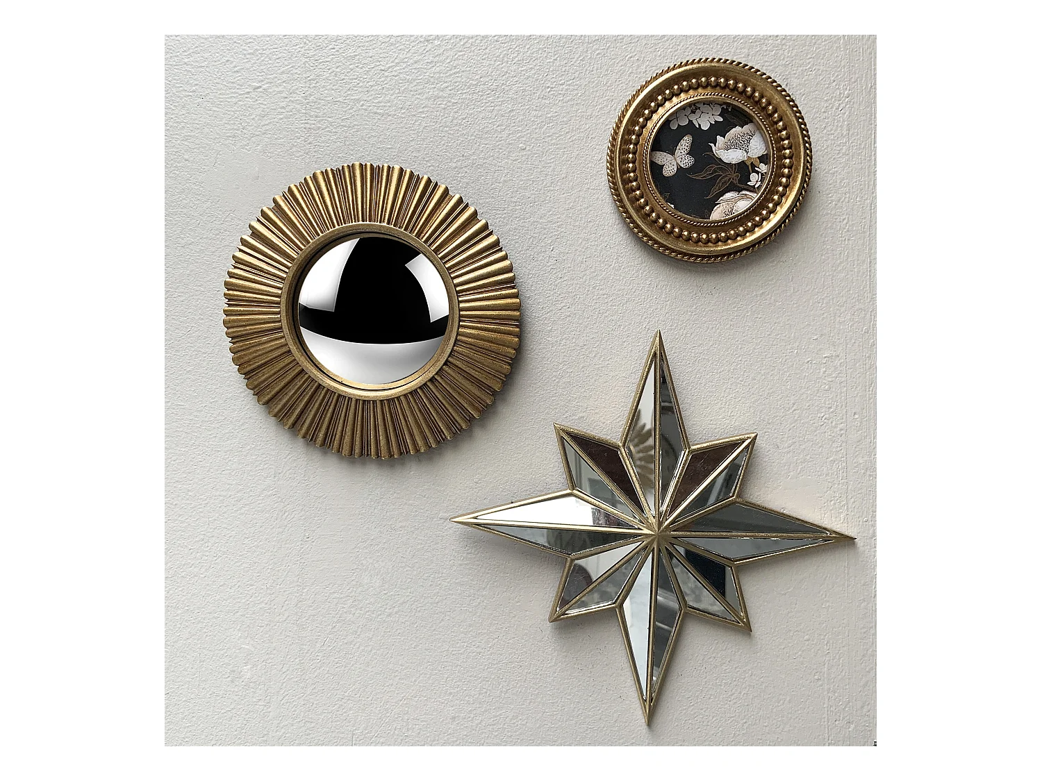 Lot étoile, miroir convexe et cadre perle doré