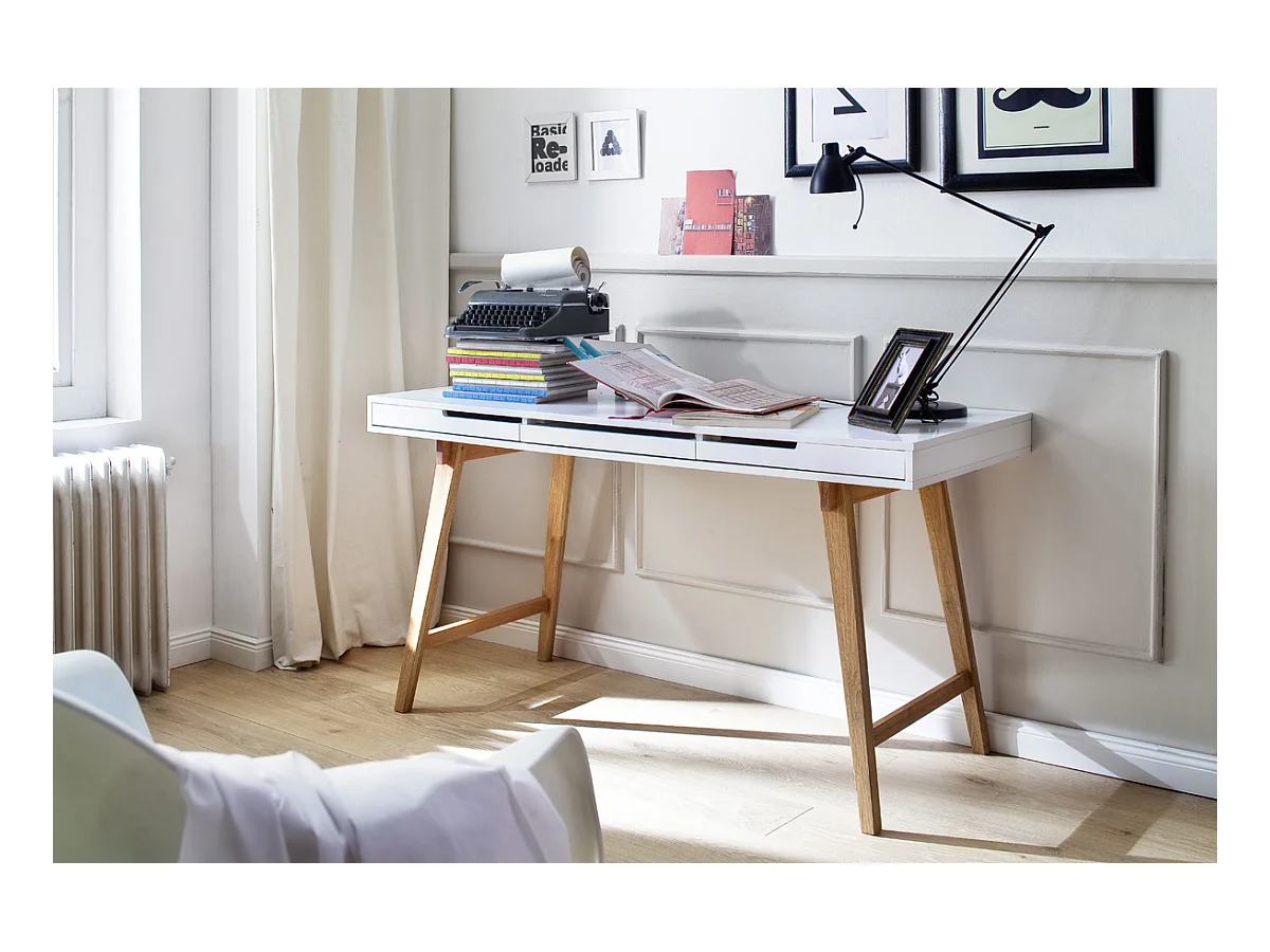 Bureau blanc mat avec piètement en bois massif - L120 x H78 x P40 cm