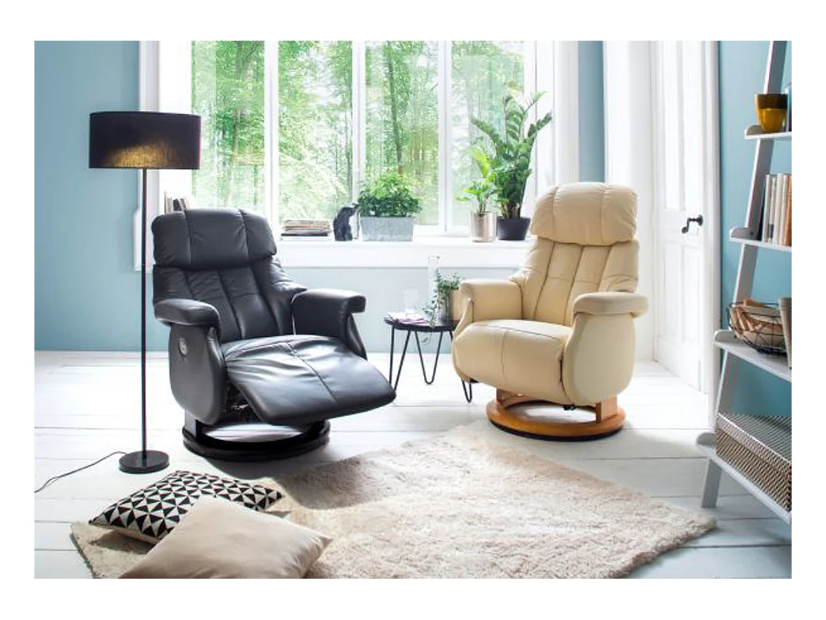 Fauteuil relax en cuir coloris crème et naturel - 82 x 111 x 86 cm