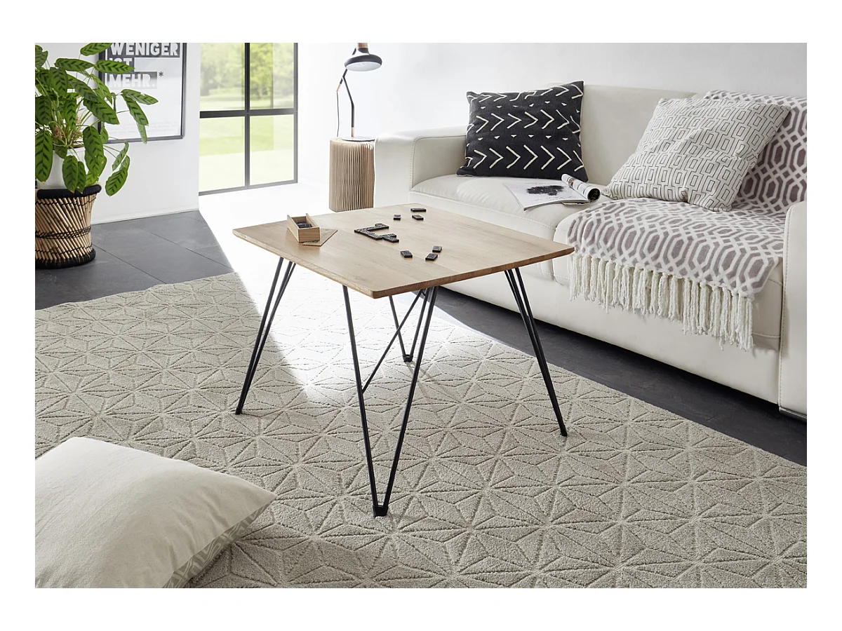 Table basse en chêne massif avec piètement en métal noir - L60 x H46 x P60 cm