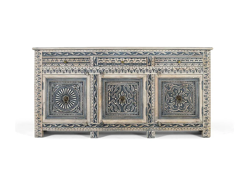 Aparador con tres cajones y cuatro puertas en madera de sheesham