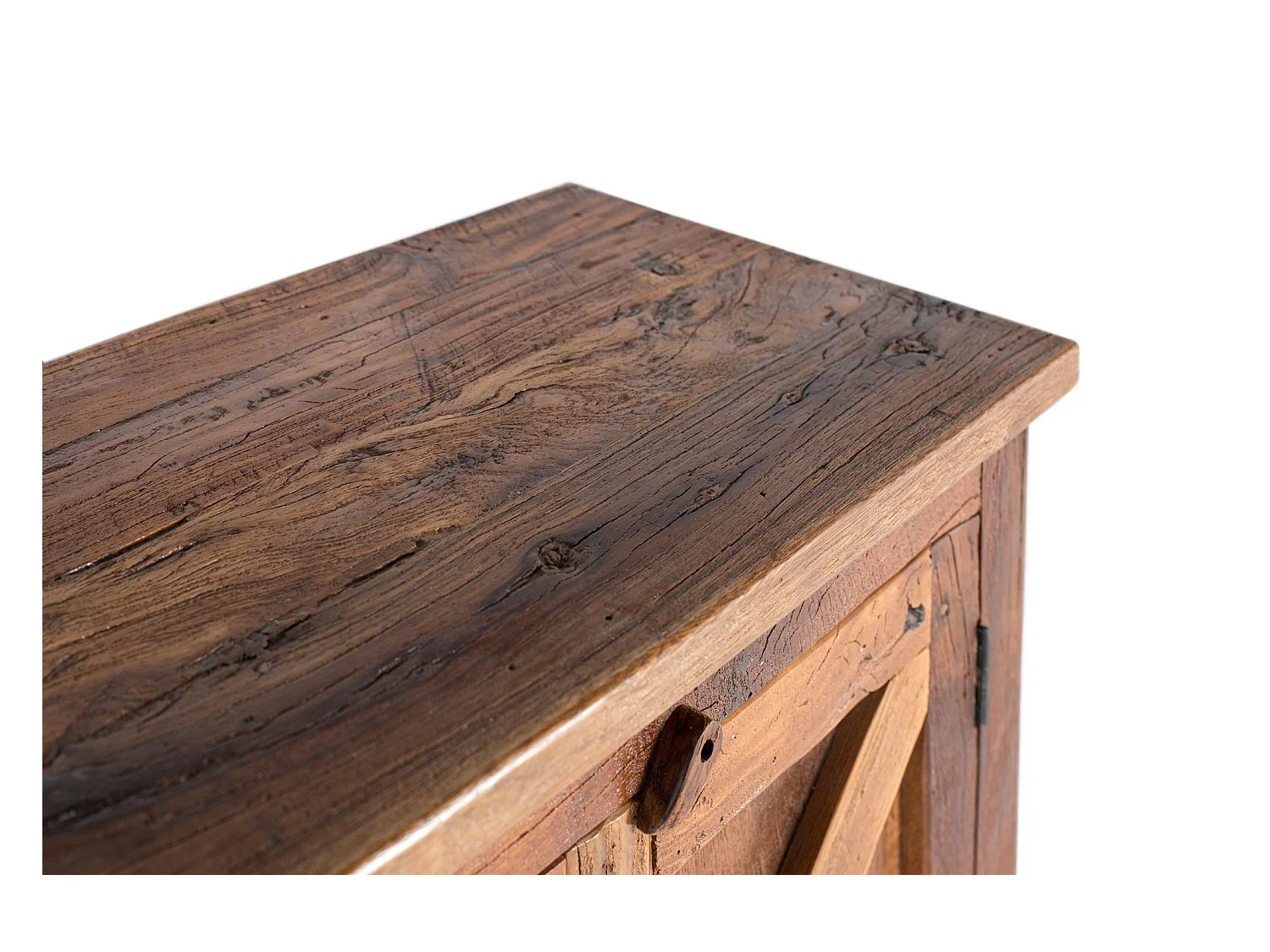 Buffet rustique à quatre portes, fabriqué à la main à partir de bois recyclé